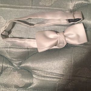 Kids bow tie